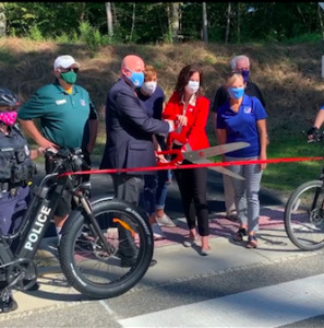 Ribbon Cutting on Monticello Ave